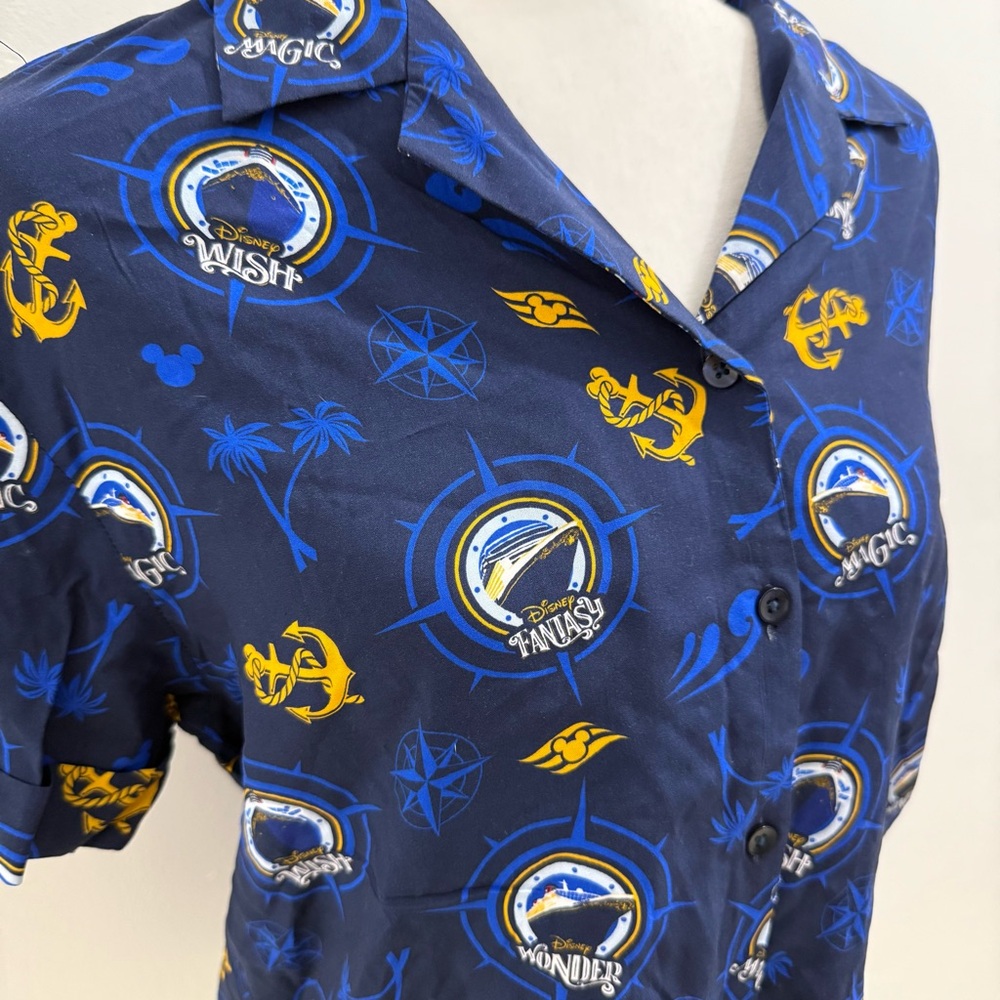 Disney Cruise Line Navy & Gold Front Tie Button Down Women Shirt Size Small NWT - Picture 2 of 6